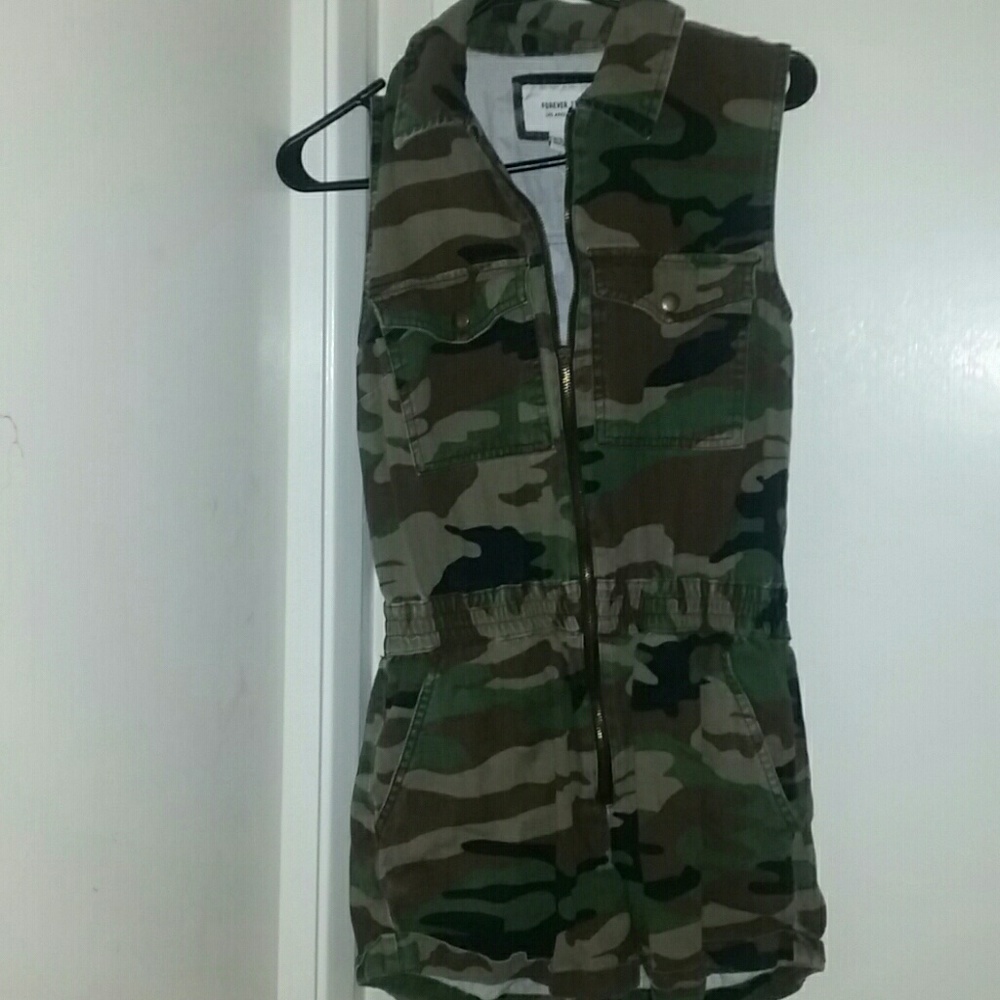 Rompers